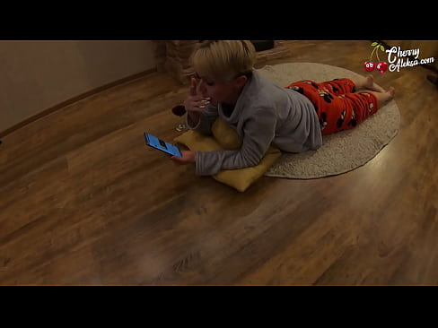 ❤️ Anopenga Blonde Kusvira Mboro Hombe Kusveta uye Kubonyora Pairi - DzeBonde Mberi pa %sn.hentai-id-tv.ru % ❌