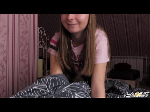 ❤️ Blondie Anoyamwa BFF yake Zvakadzama uye Anosvirwa Mumuromo make Mberi pa %sn.hentai-id-tv.ru % ❌